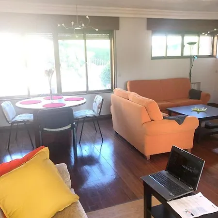 Chalet Chalet With 3 Bedrooms In Asturias With Wonderful Mountain View Enclosed Garden And Wifi 1 Km From The Beach La Cuesta (Asturias)