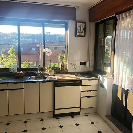 Chalet Chalet With 3 Bedrooms In Asturias With Wonderful Mountain View Enclosed Garden And Wifi 1 Km From The Beach